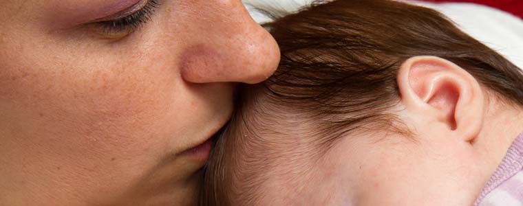 Déni de grossesse : premiers signes et symptômes